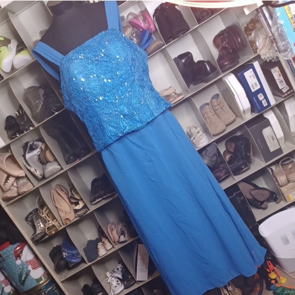 New Wedding dress Blue Embellished Sequin dress size 16W